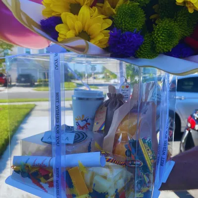 Caja sorpresa Colombiana amor y amistad en orlando florida